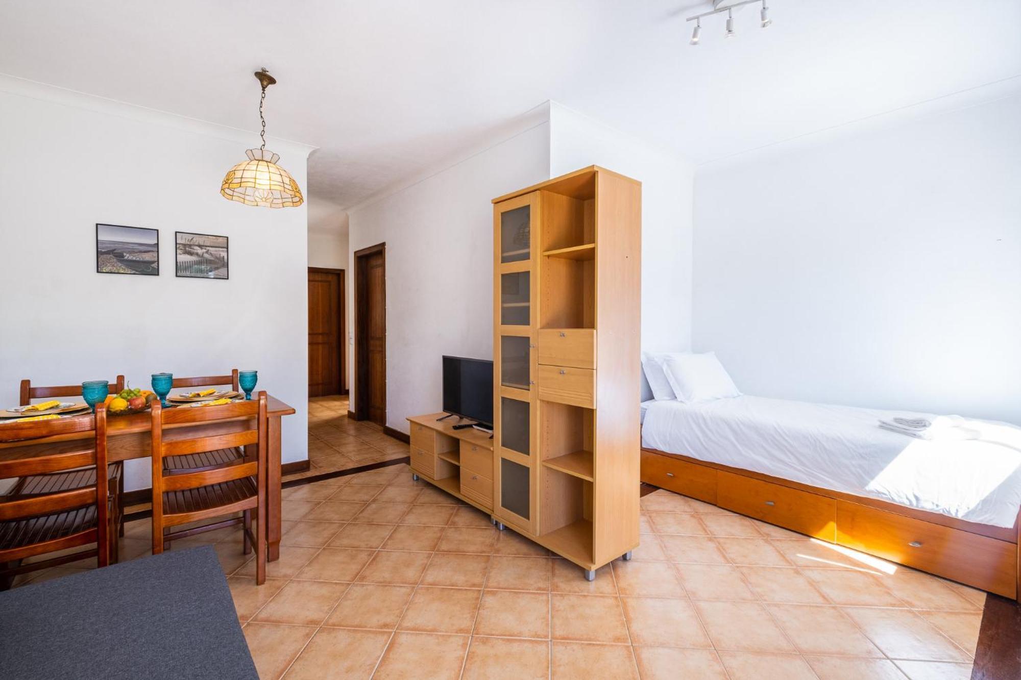 A Vilita Beach Apartment Pêra Exteriör bild